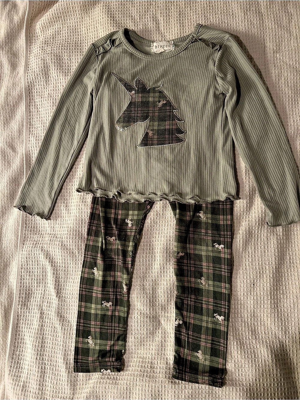 Between Plaid Pajama Set Size 4T Like New